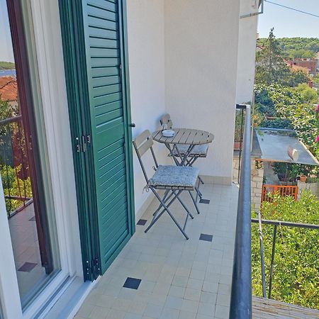 Holiday Home Gordana II Хвар Екстериор снимка