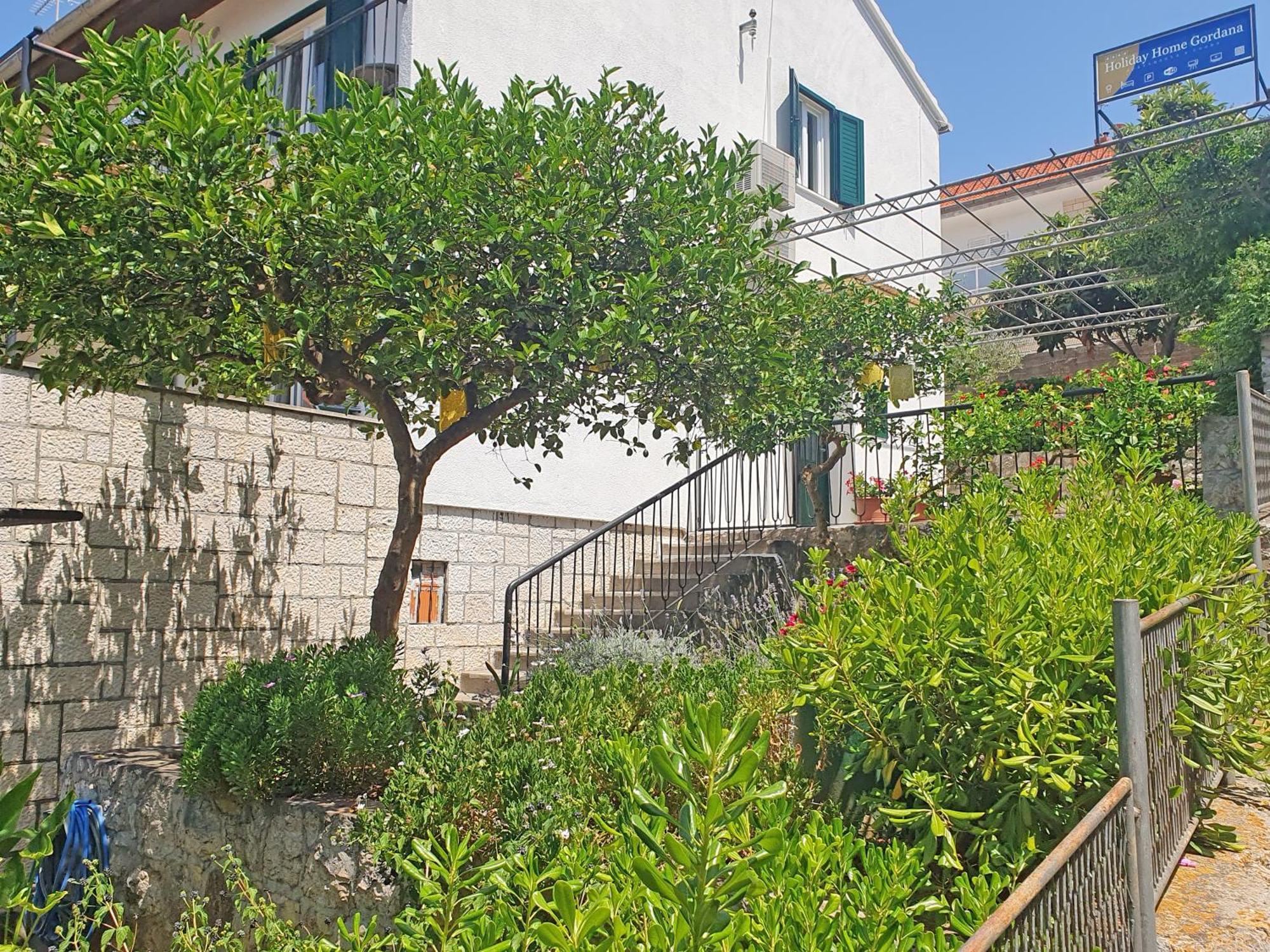 Holiday Home Gordana II Хвар Екстериор снимка