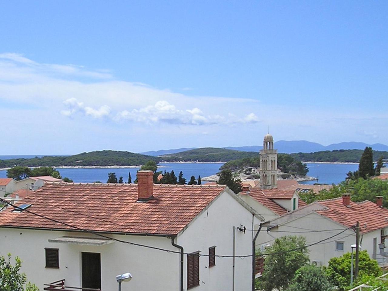 Holiday Home Gordana II Хвар Екстериор снимка